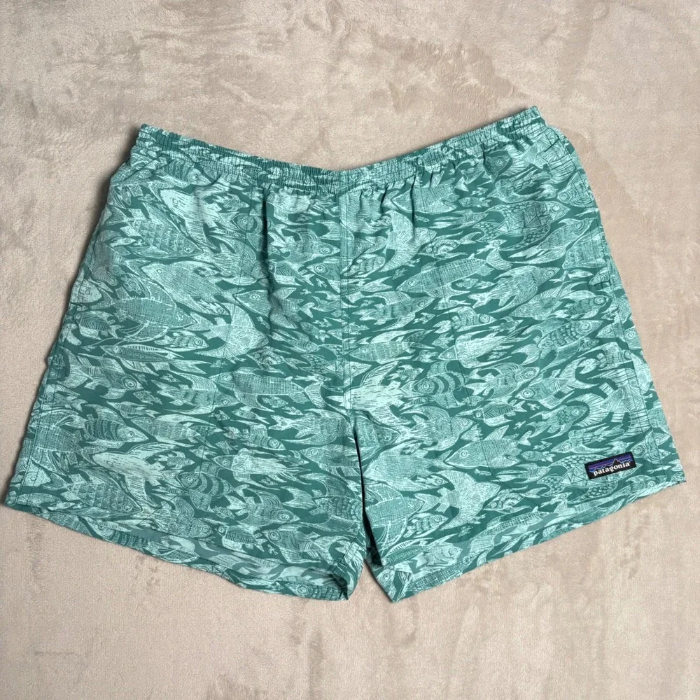 Patagonia Baggies Shorts Mens XL Green‎ Fish Print Swim Trunks 5 Inch Inseam